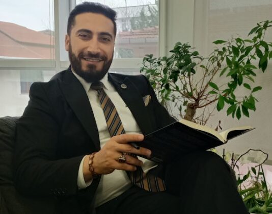 Av. Bulut Müslüm Gezer görseli.