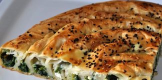 Börek, Osmanlı mutfağından günümüze taşınan, hem kahvaltı sofralarının hem de çay saatlerinin vazgeçilmez lezzeti olarak biliniyor. İnce açılmış yufkaların peynir, kıyma, ıspanak veya patates gibi iç harçlarla doldurulmasıyla hazırlanan börek, yalnızca lezzetiyle değil, kültürel mirasıyla da dikkat çekiyor. Konulu bir haber görseli.