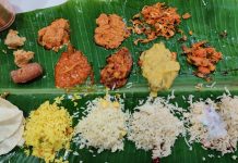 Telugu Mutfağı, Hindistan’ın Andhra Pradesh ve Telangana bölgelerine özgü geleneksel bir yemek kültürünü yansıtır. Bu mutfak, baharatlı yemekler, pirinç ve baklagillerin yoğun kullanımı ile bilinir. Telugu Mutfağı, günlük sofralardan özel kutlamalara kadar geniş bir yelpazede yemek seçenekleri sunar. Konulu bir haber görseli.