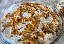 Erişte ve Mantı gibi Türk mutfağının köklü lezzetleri ile İtalyan gastronomisinin yedi ikonik yemeği (Makarna Graten, Tagliatelle, Ravioli, Fettucine Alfredo, Fırında Lazanya, Penne Arabiata, Spagetti Bolonez) arasındaki kültürel ve mutfak benzerlikleri ve farklılıkları, hamur işlerinin evrensel çekiciliğini kanıtlar niteliktedir. Bu geniş kapsamlı haberimizde, Anadolu’dan İtalya’ya uzanan bu lezzet köprüsünü inceliyor, her bir yemeğin tarihini, hazırlanışını ve sofralardaki yerini detaylı bir şekilde karşılaştırıyoruz. Bu dokuz başyapıt, makarna ve doldurulmuş hamur işlerinin zengin çeşitliliğini ve derin kültürel mirasını gözler önüne seriyor. Konulu bir haber görseli.