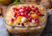 Aşure, yüzyıllardır Anadolu kültürünün en köklü ve en özel tatlı geleneklerinden biri olarak varlığını sürdürüyor. Hem manevi hem toplumsal anlamda büyük bir değere sahip olan bu lezzet, paylaşımın simgesi olarak kabul ediliyor. Özellikle Muharrem ayında evlerde, mahallelerde ve cami avlularında dağıtılmasıyla bilinen aşure, modern zamanlarda da aynı sıcaklıkla karşılanıyor. Sadece bir tatlı olmanın ötesine geçip sosyal dayanışmanın bir göstergesi haline gelen bu lezzet, günümüzde farklı tariflerle zenginleşerek daha geniş bir kitleye hitap etmeye başladı. Konulu bir haber görseli.