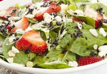 Sağlıklı yaşam arayışı, son yıllarda beslenme alışkanlıklarının yeniden gözden geçirilmesine neden oluyor. Bu dönüşümün önemli başlıklarından biri de düşük yağ yemek anlayışı olarak öne çıkıyor. Özellikle kalp sağlığı, kilo kontrolü ve genel yaşam kalitesini artırma isteği, yağ oranı azaltılmış öğünlere olan ilgiyi artırmış durumda. Geleneksel mutfak alışkanlıklarıyla modern beslenme bilincinin kesiştiği bu noktada, düşük yağlı yemekler daha fazla konuşuluyor. Konulu bir haber görseli.